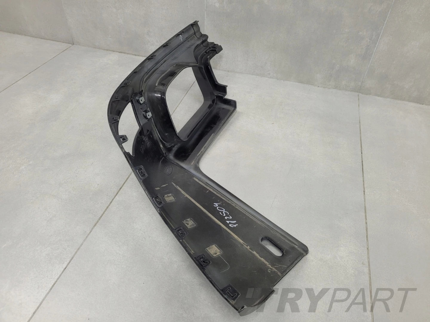 Rear Right Bumper Corner Trim for Range Rover Sport II SVR L494 15-18