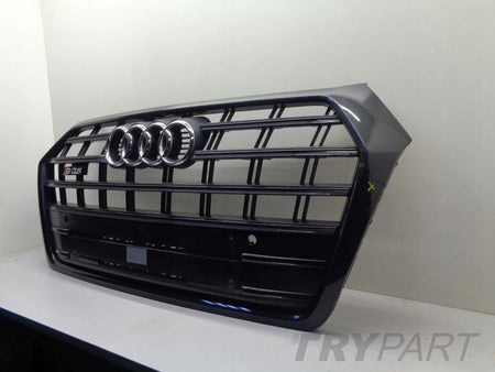 AUDI Q5 SQ5 80A grille
