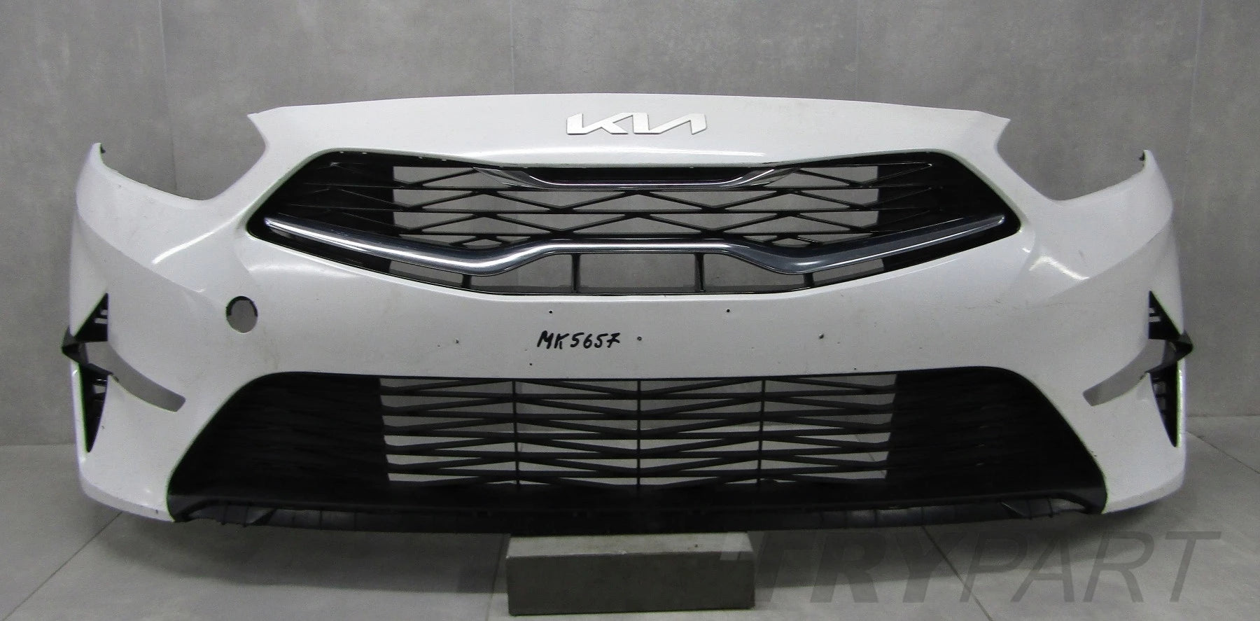 Front bumper for Kia Ceed III facelift 2021-2025