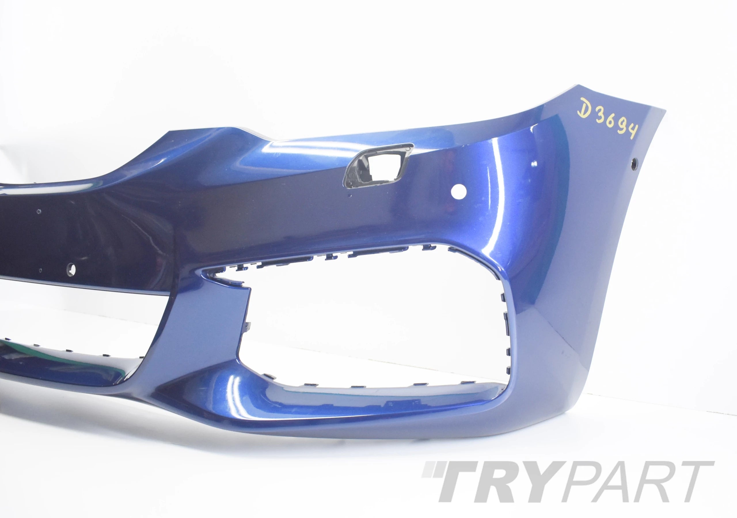 BMW 5 G30 G31 M PACKAGE FRONT BUMPER SUPER CONDITION