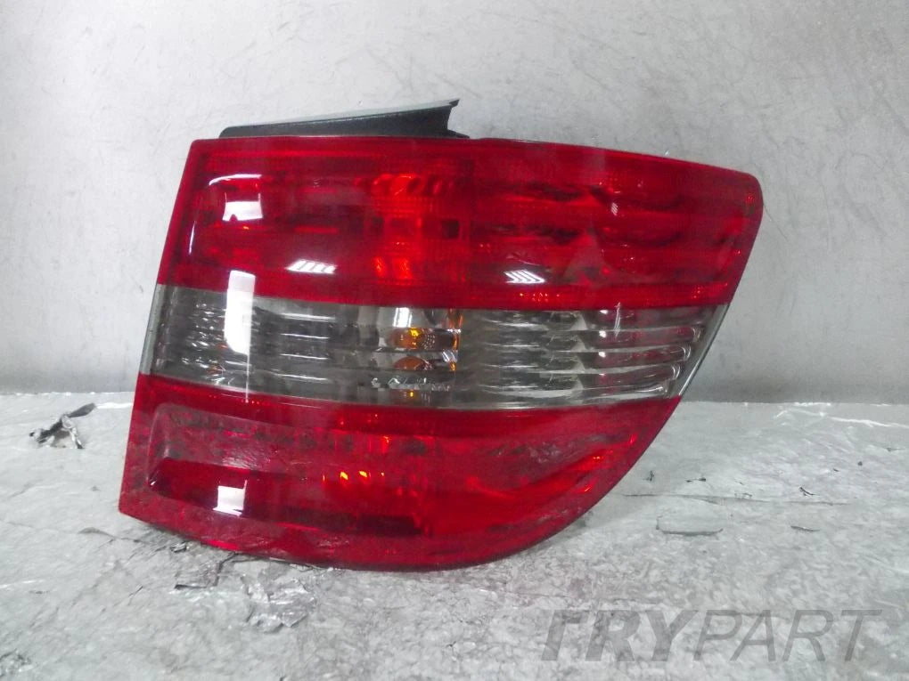 MERCEDES B CLASS W169 245 REAR LAMP RIGHT