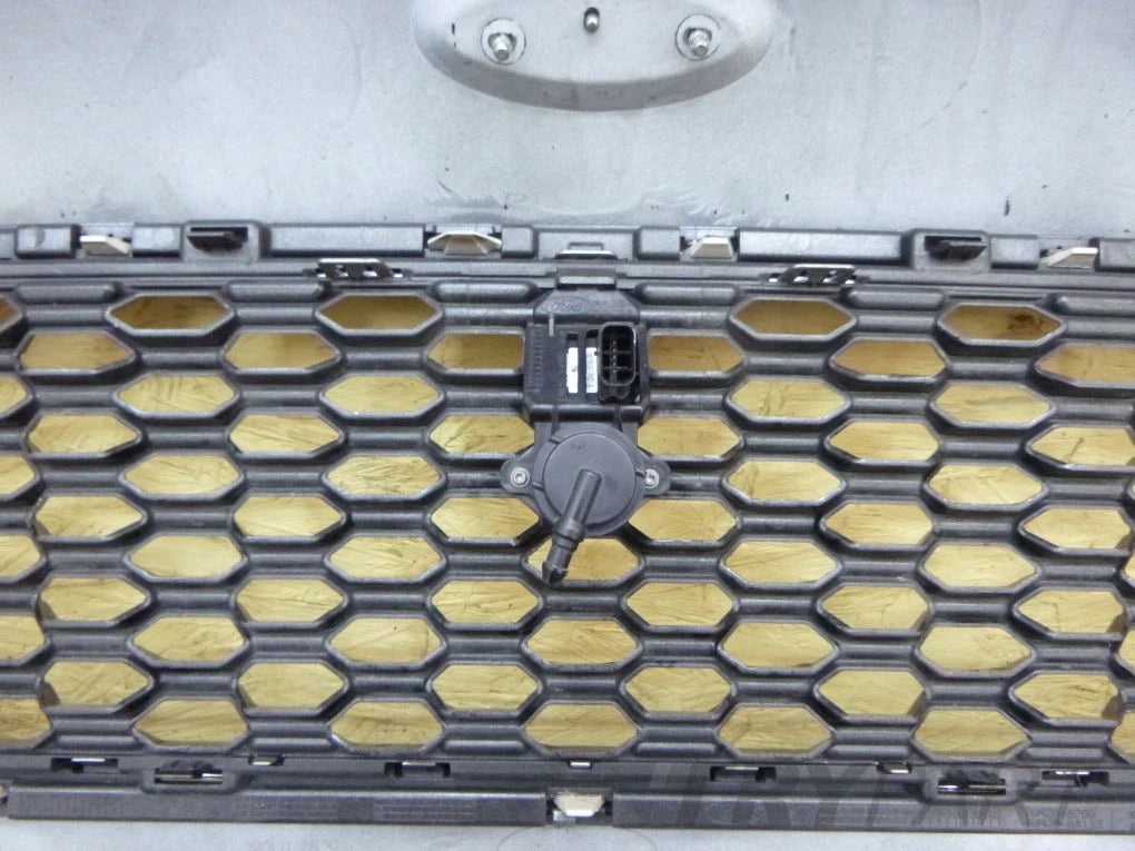 MONDEO MK5 VIGNALE 15- Grille Camera Washer
