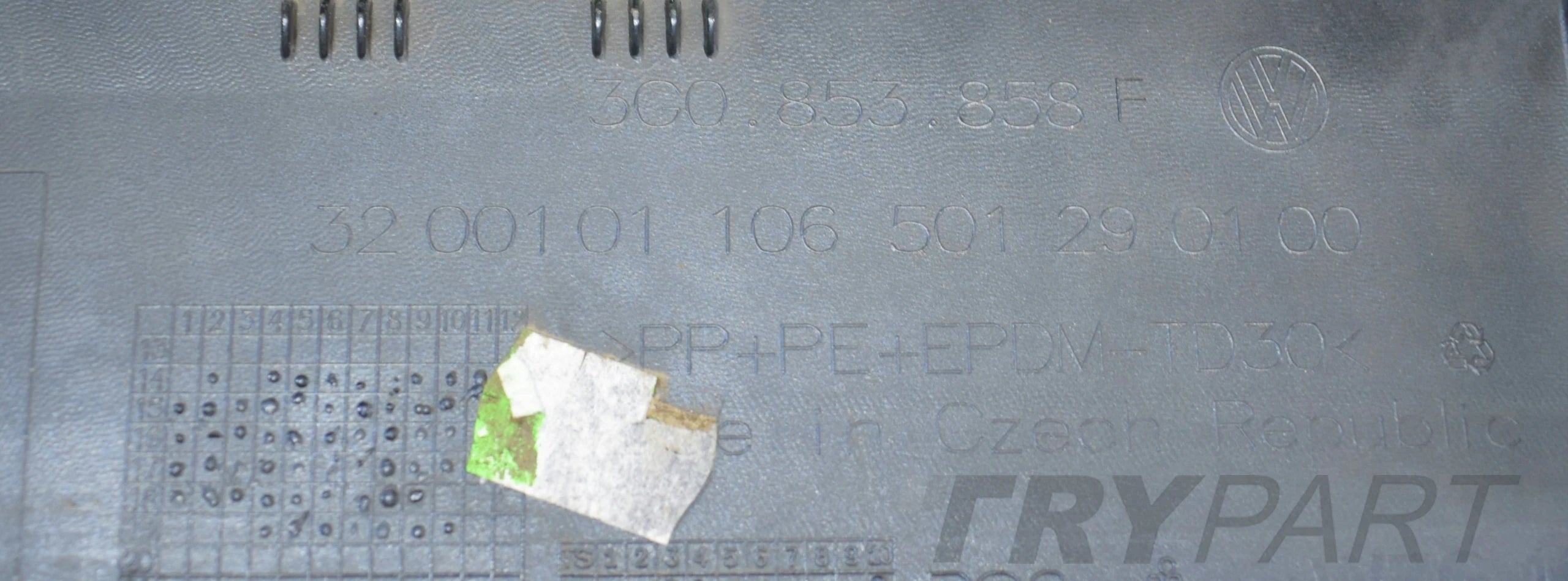 VW PASSAT B8 3G DOOR SILL STRIP RIGHT ORG