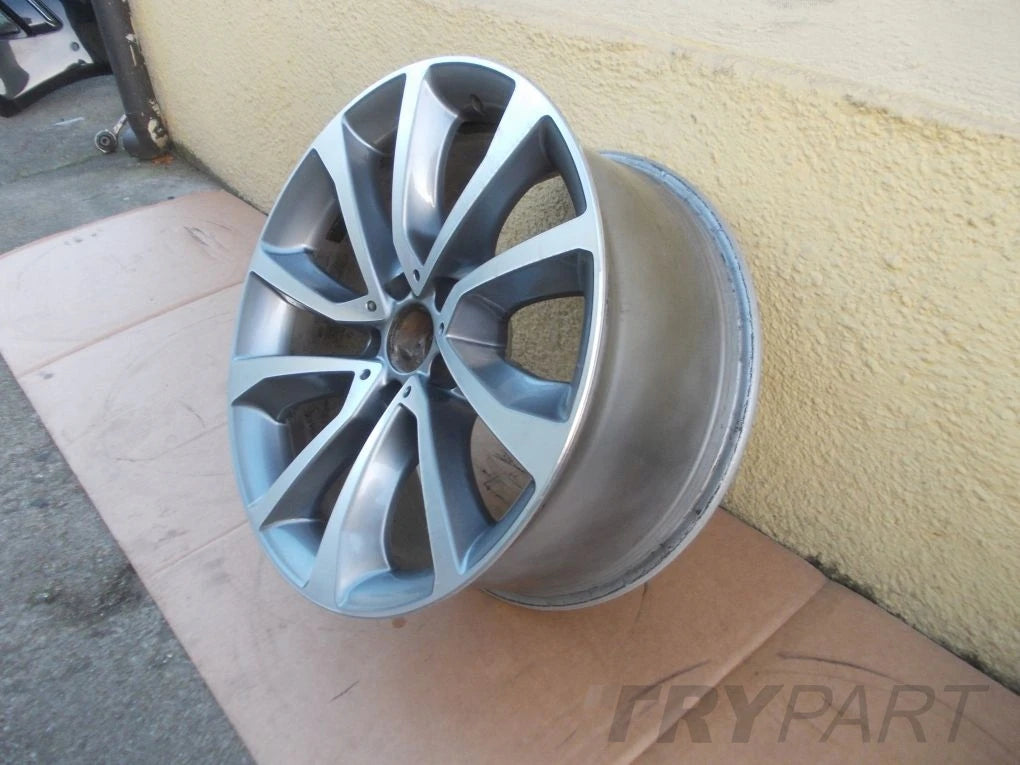BMW X6 F16 9J x 19 ET 18 Aluminum Rim