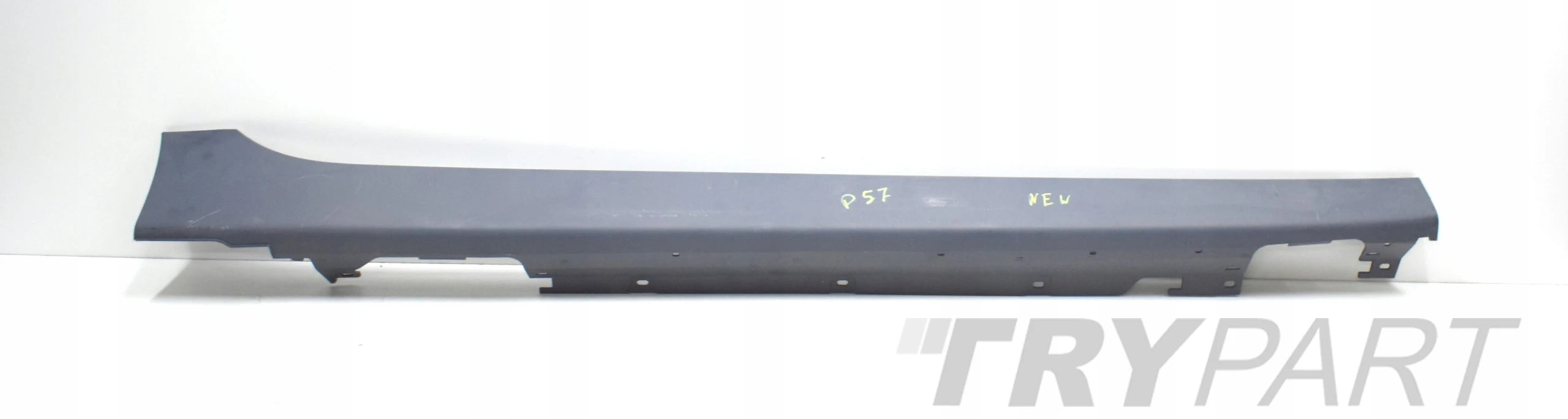 BMW F46 GRAN TOURER RIGHT SILL MOLDING ORG NEW