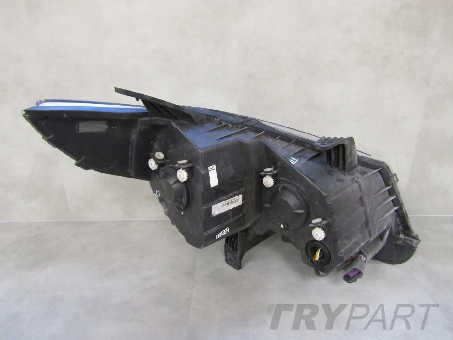 HEADLIGHT MAXUS LDV G10 STANDARD LH 14-
