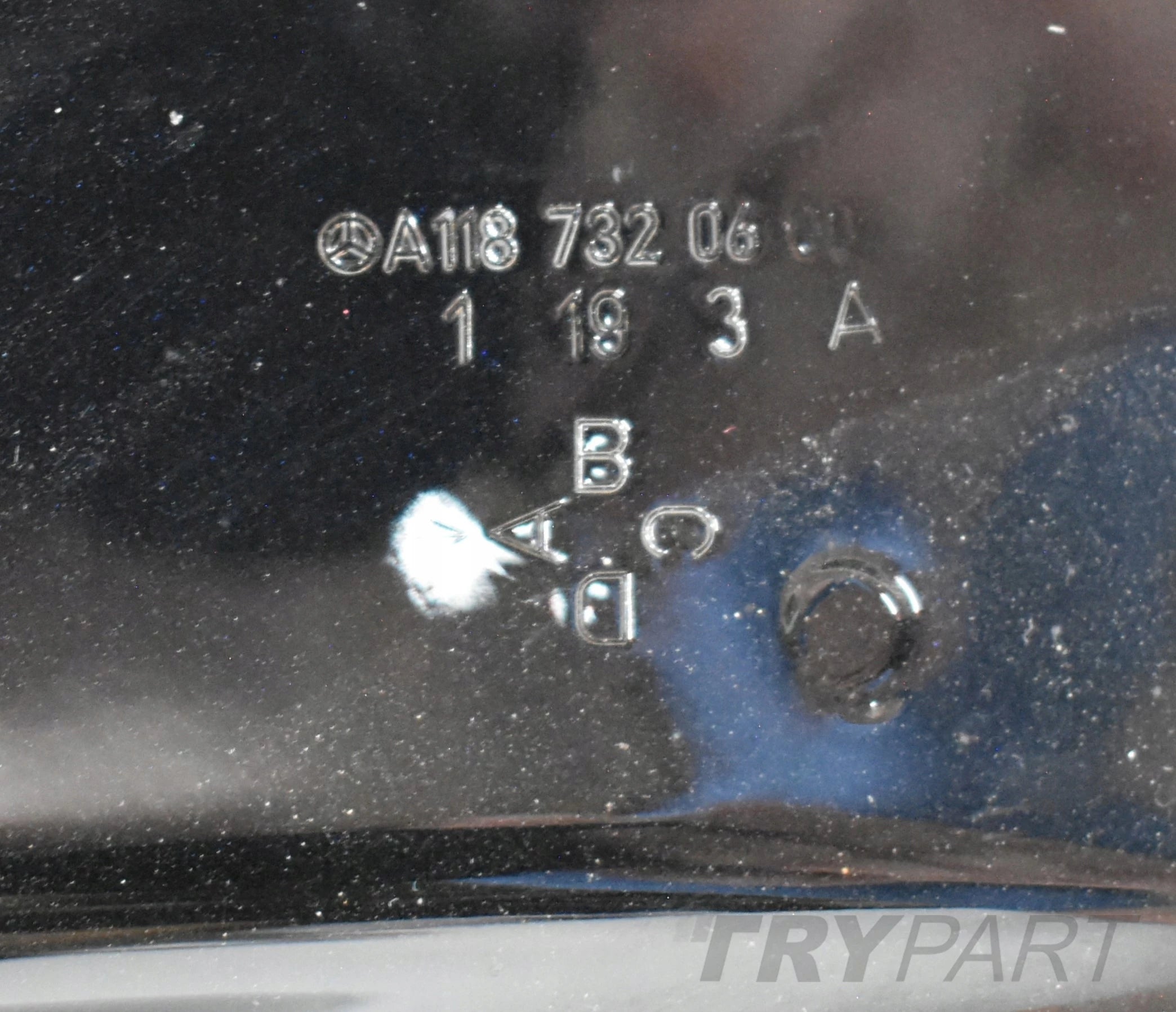 MERCEDES CLA W118 RIGHT REAR DOOR ORG