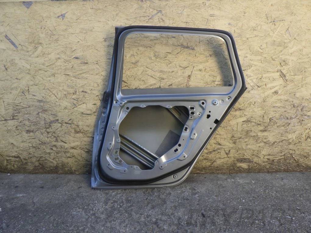 BMW 3 G21 KOMBI 18- Right Rear Door