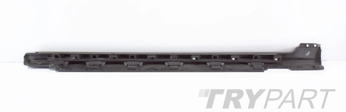 VW PASSAT B8 R LINE RIGHT SILL GUARD+FRAME