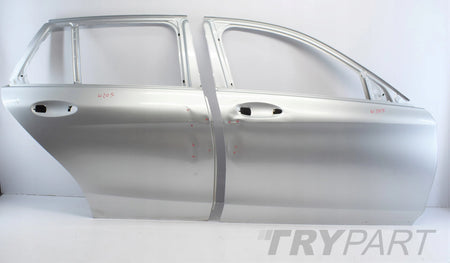 MERCEDES C CLASS W205 RIGHT REAR DOOR ESTATE