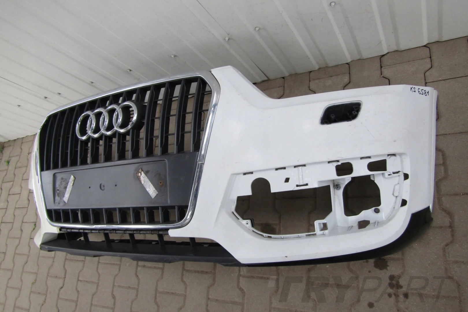 Front Bumper Audi Q3 8U0 11-14