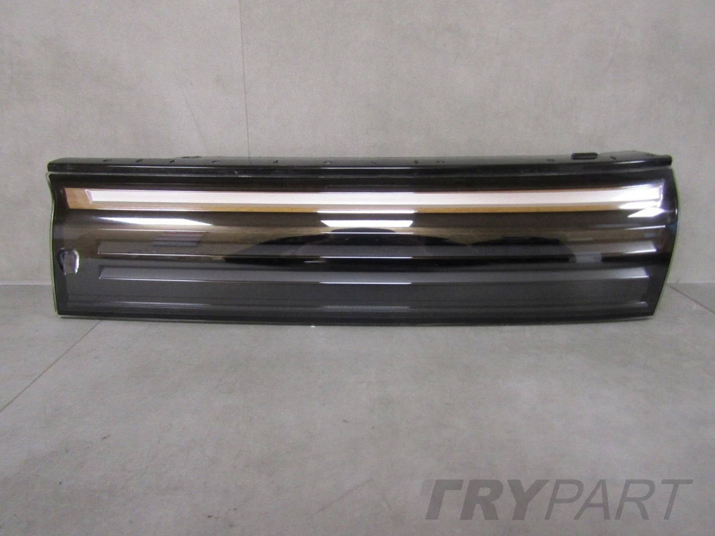 VW TIGUAN III GRILL GRILLE TRIM STRIP LH LEFT 571853655A