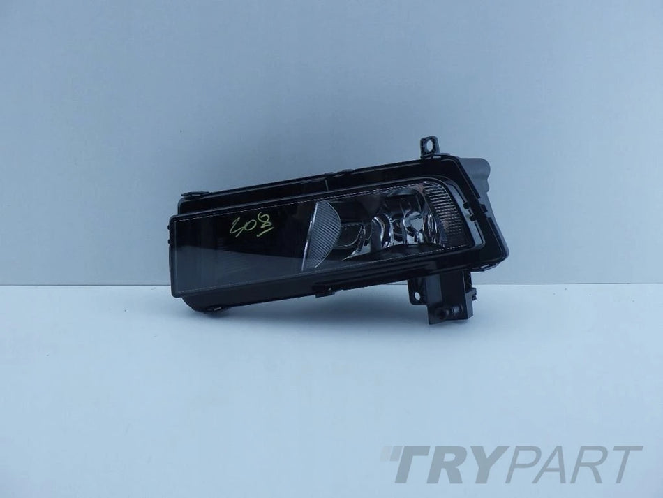 VW TOURAN 2 II 5TA 15- halogen left