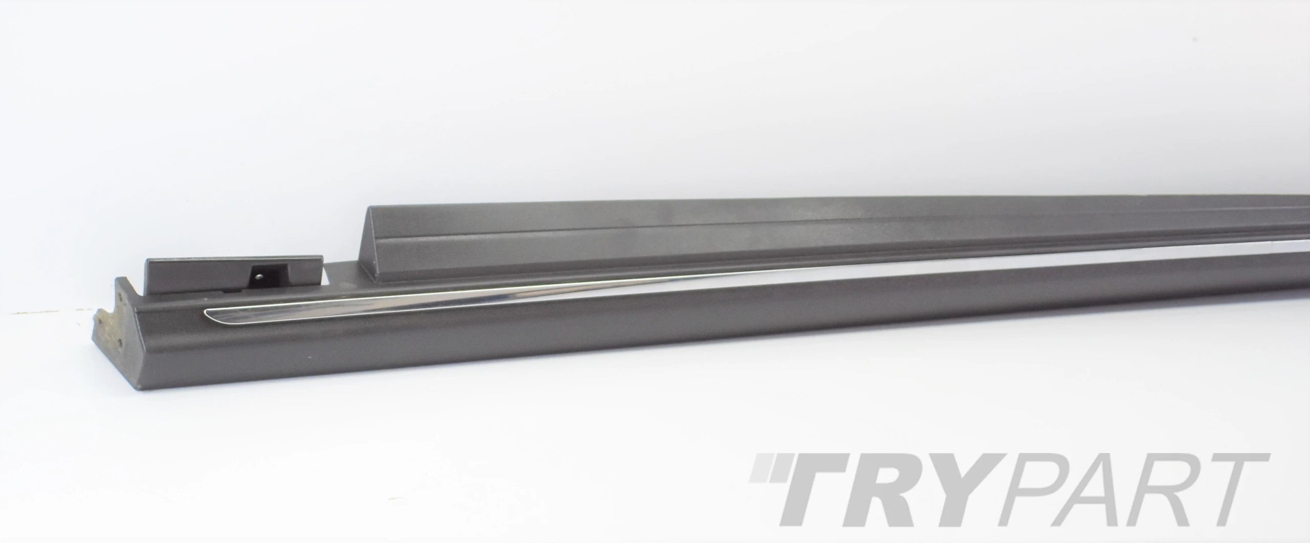 MERCEDES ML W166 LEFT SILL COVER CHROME