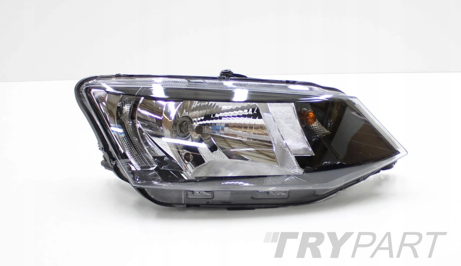 SKODA FABIA III 6V RIGHT FRONT HEADLIGHT ORG EU 6V1941016