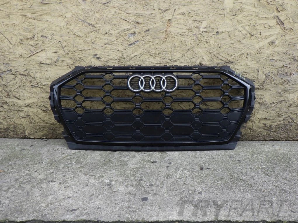 AUDI Q5 SQ5 2 II 80A LIFT 2021- Grille Latch