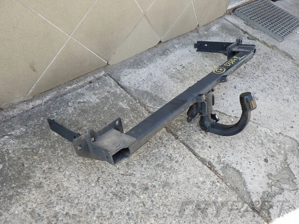 OPEL ASTRA K V 5 HB 15- Towing Hitch