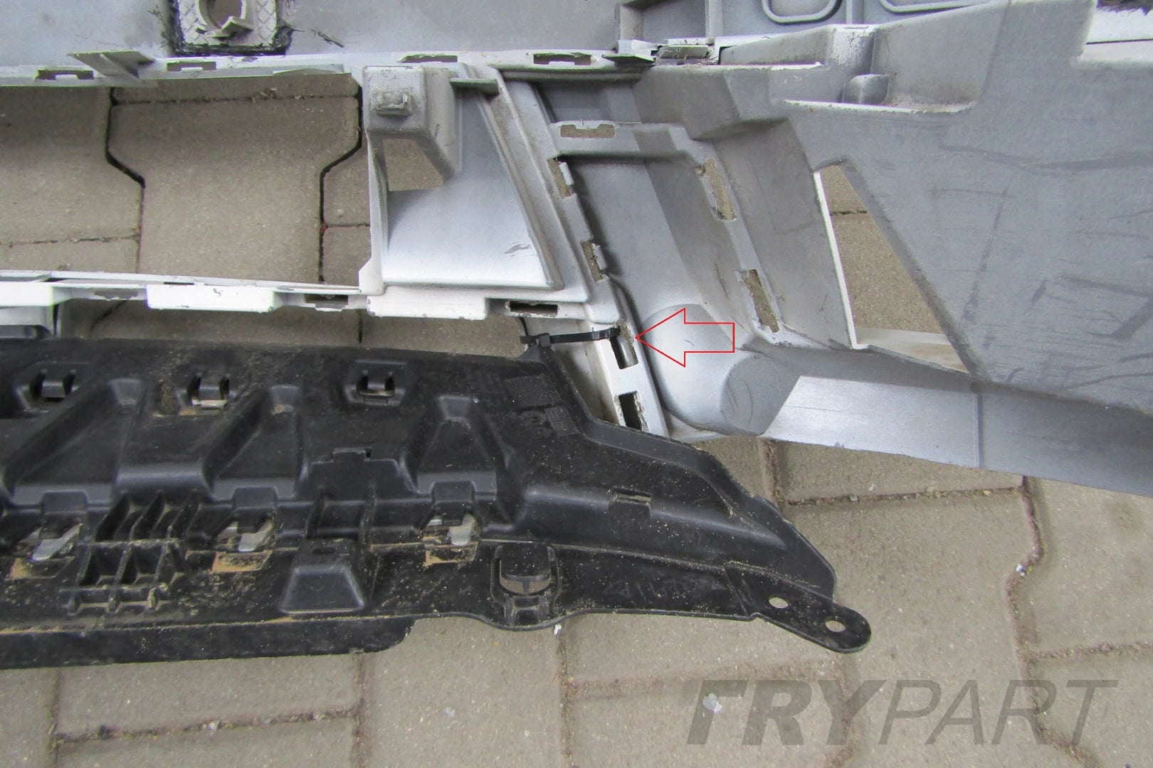 Front bumper Skoda Octavia 3 III Scout Lift 16-20