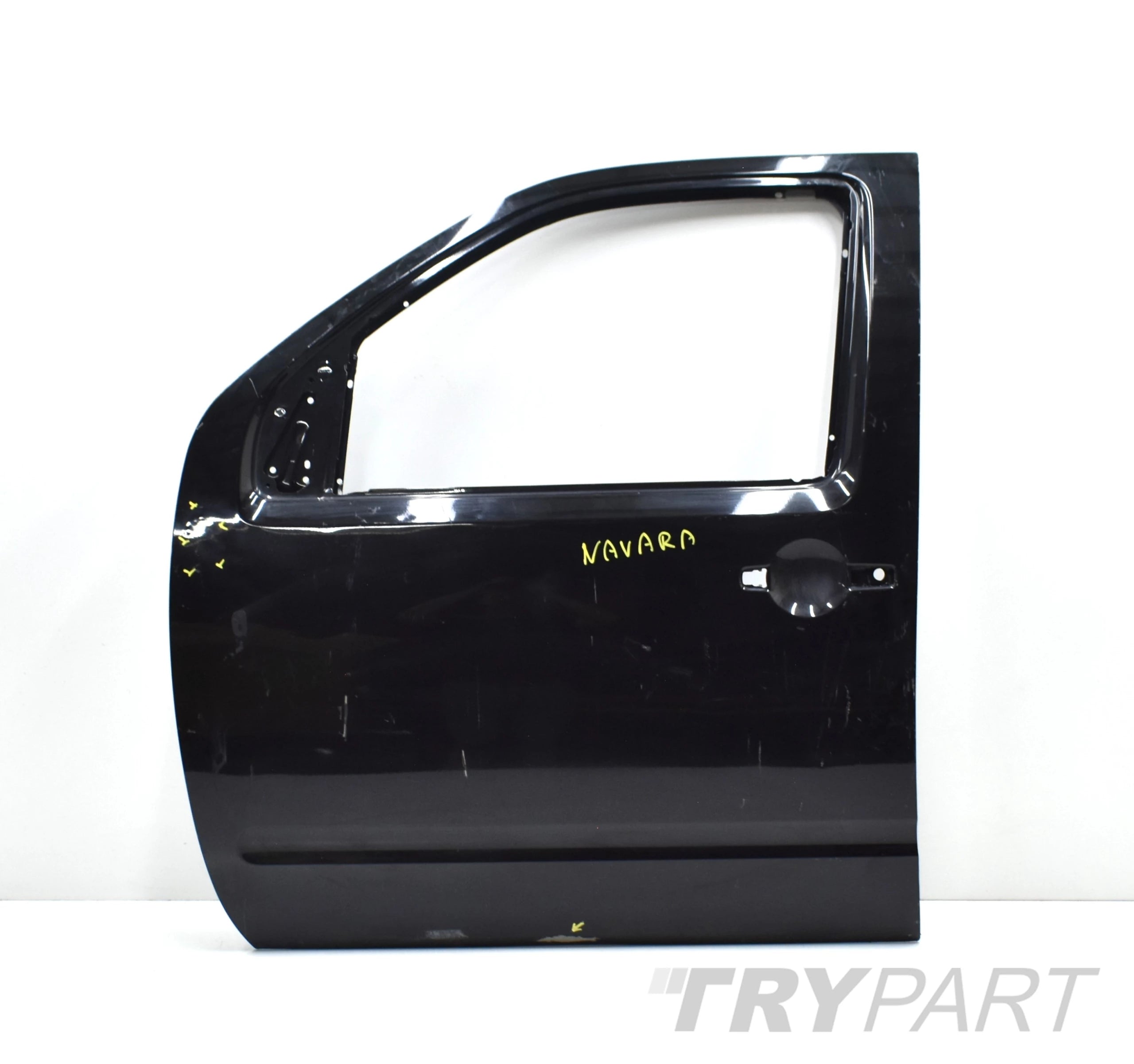 NISSAN NAVARA D40 LEFT FRONT DOOR ORG