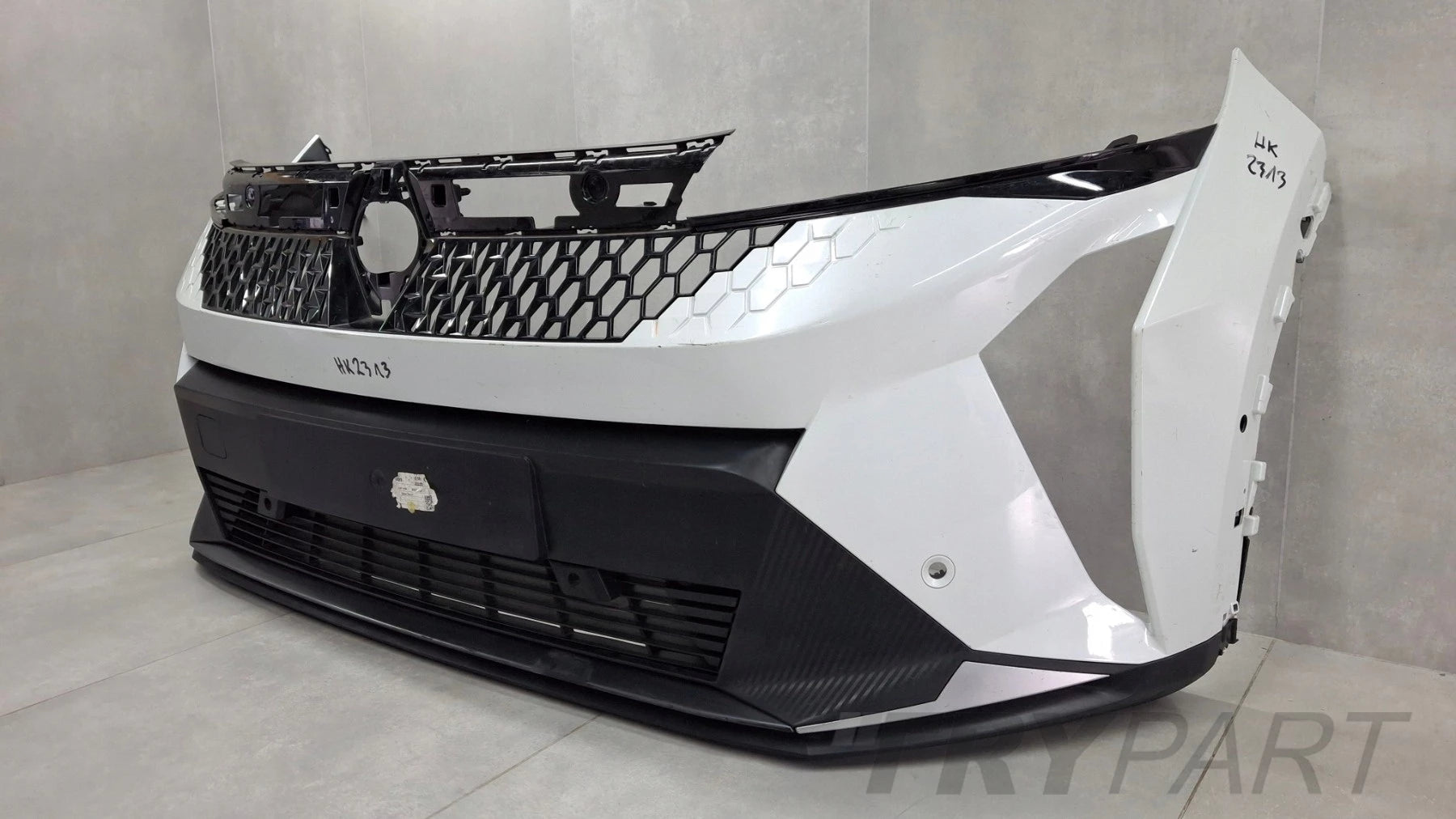 Front Bumper RENAULT SCENIC 5 V E-Tech 24-