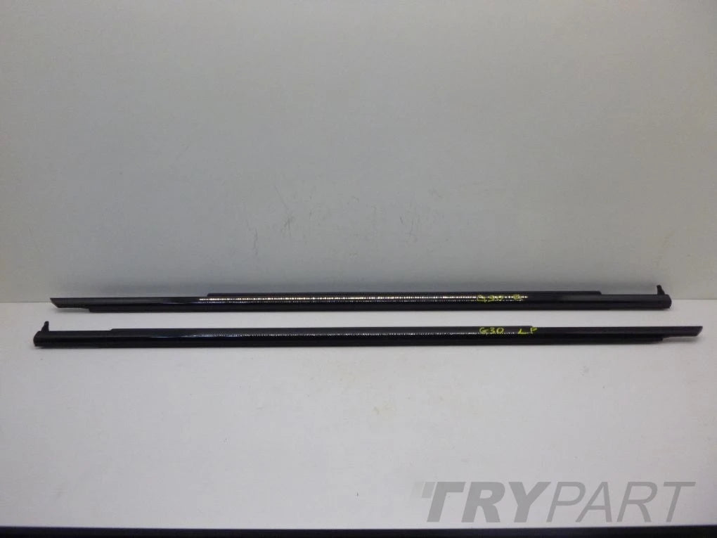BMW 5 G30 G31 scraper strip