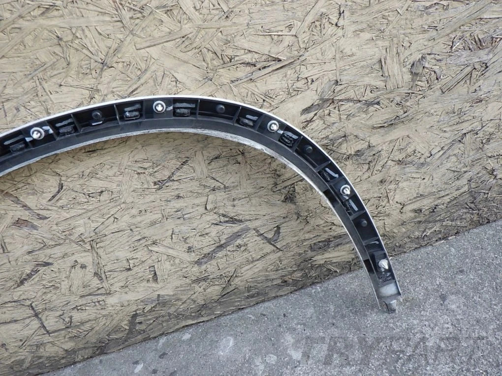 BMW X5 G05 M PACKAGE Front Right Fender Trim
