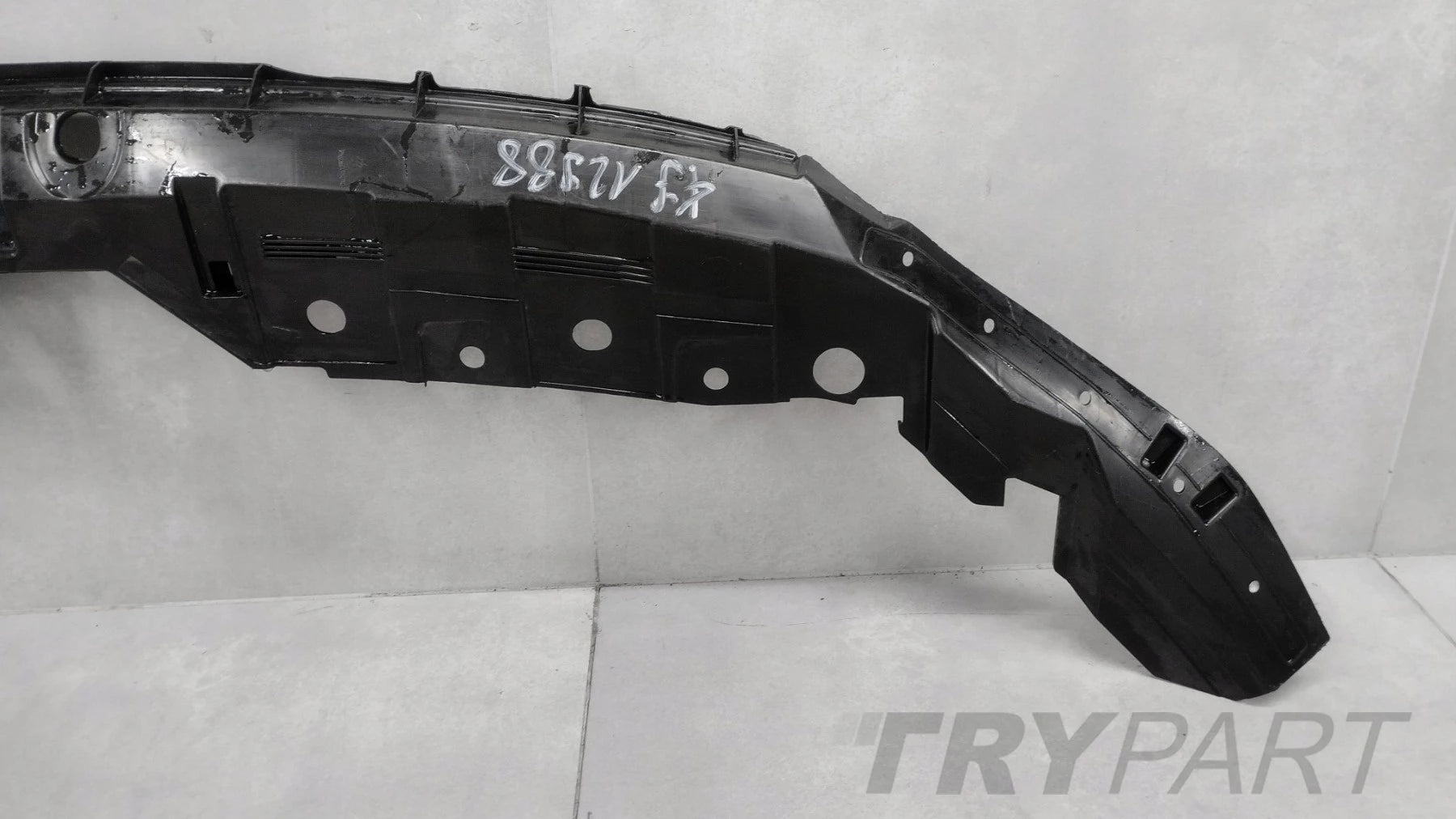 FRONT BUMPER REINFORCEMENT MASERATI GHIBLI III LIFT 17-22 670100925