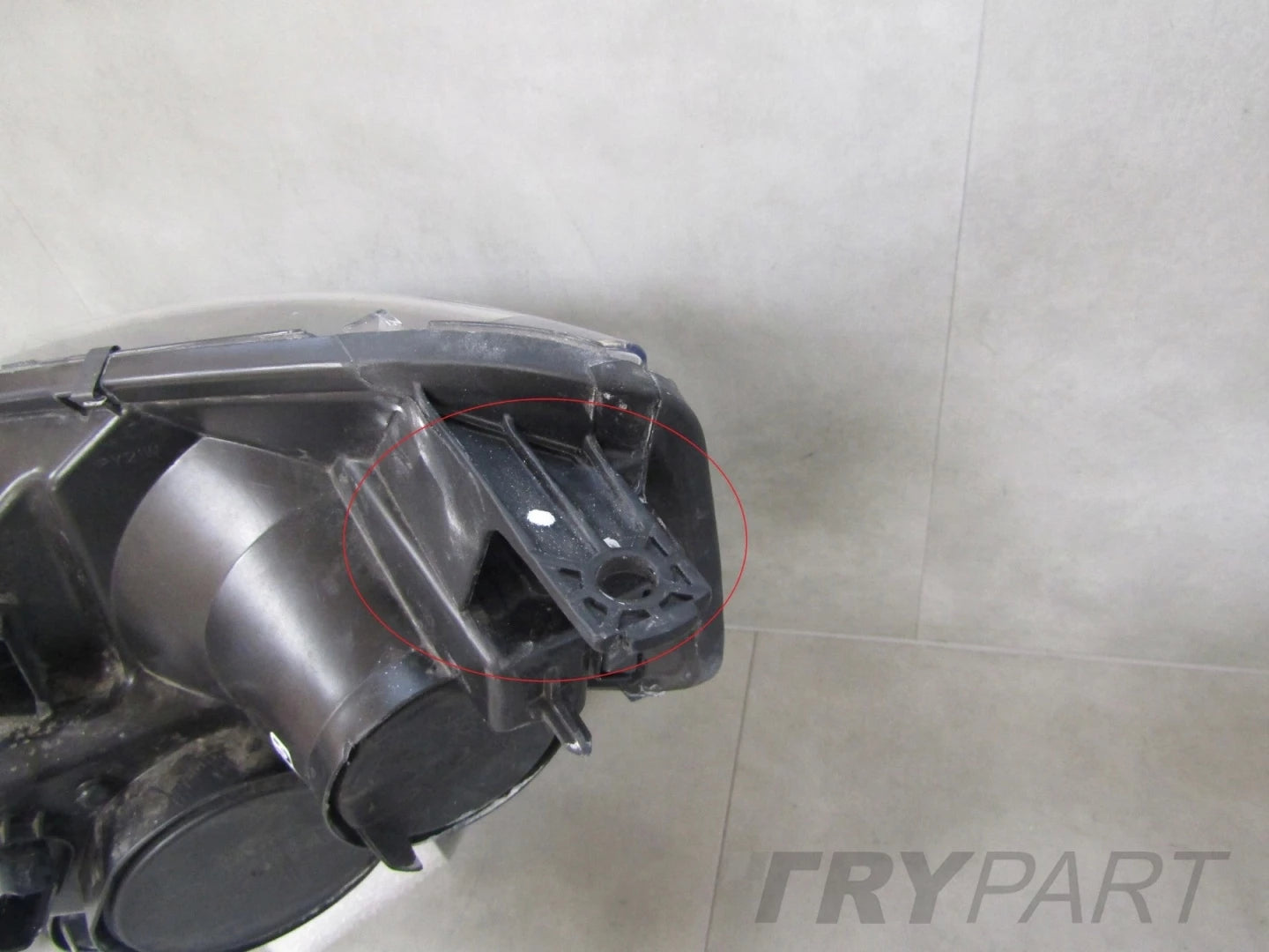 HEADLIGHT NISSAN NV400 INTERSTAR II 10- STANDARD RH RIGHT 26010BZ50A