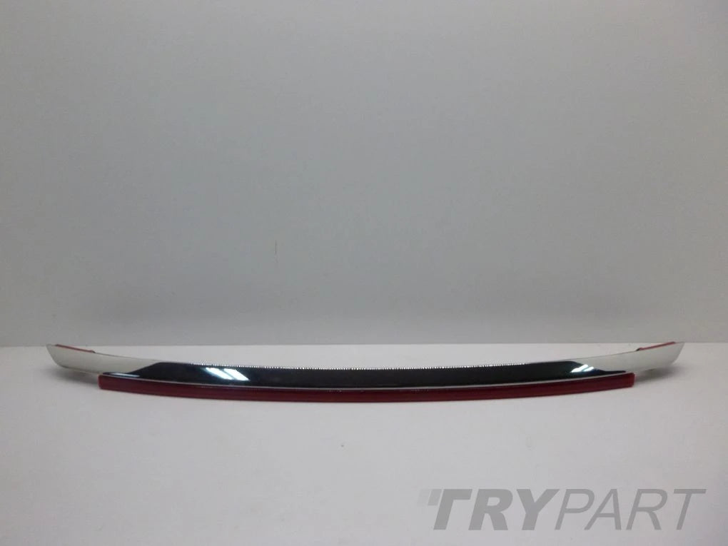 KIA SPORTAGE IV Tailgate Reflector Stop Moulding Chrome