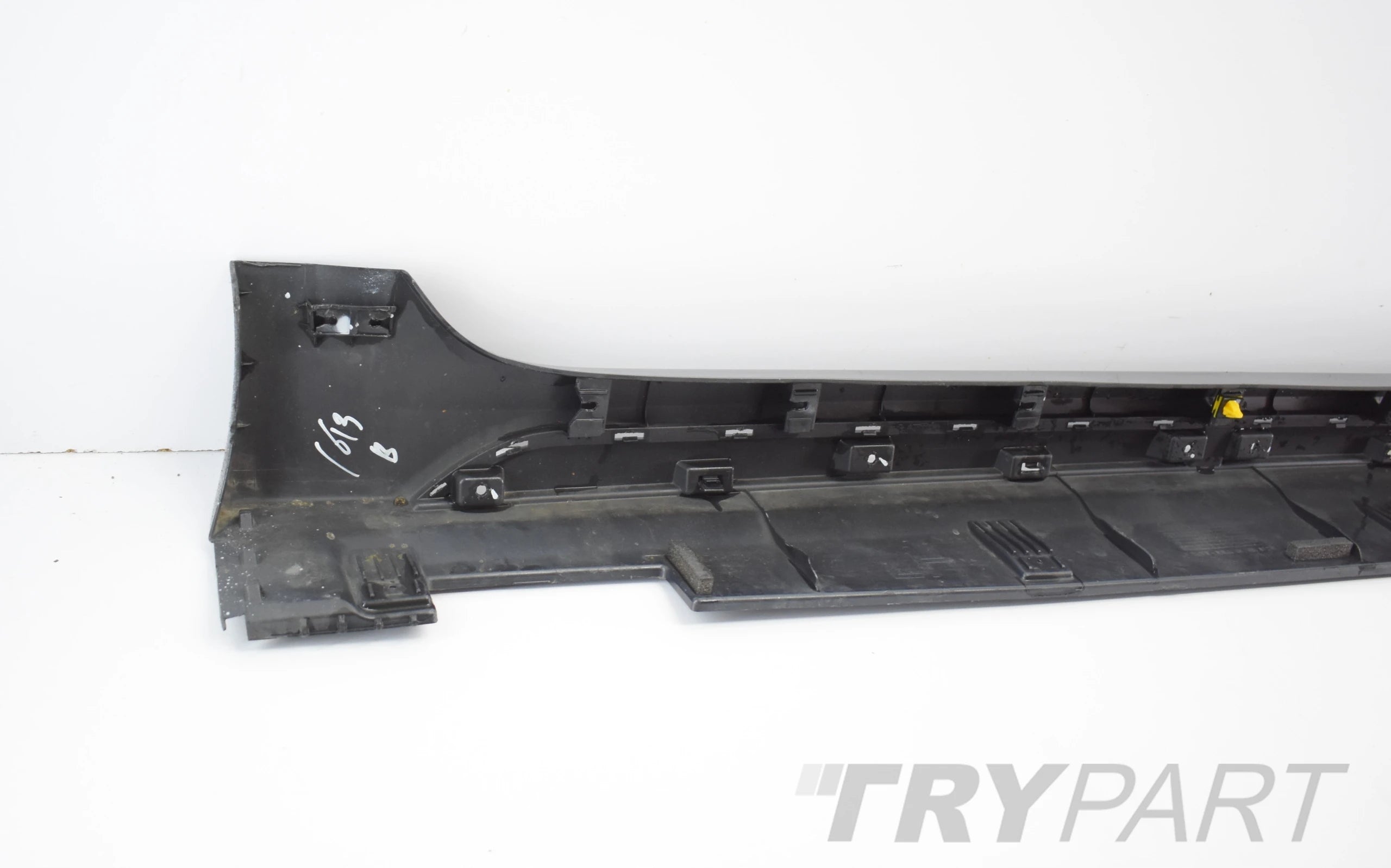 KIA OPTIMA GT GT LINE LEFT SILL TRIM PANEL ORG