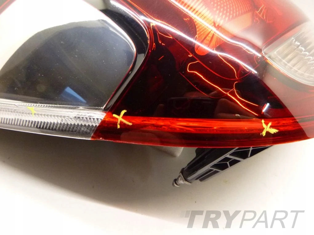 PEUGEOT 108 rear lamp left