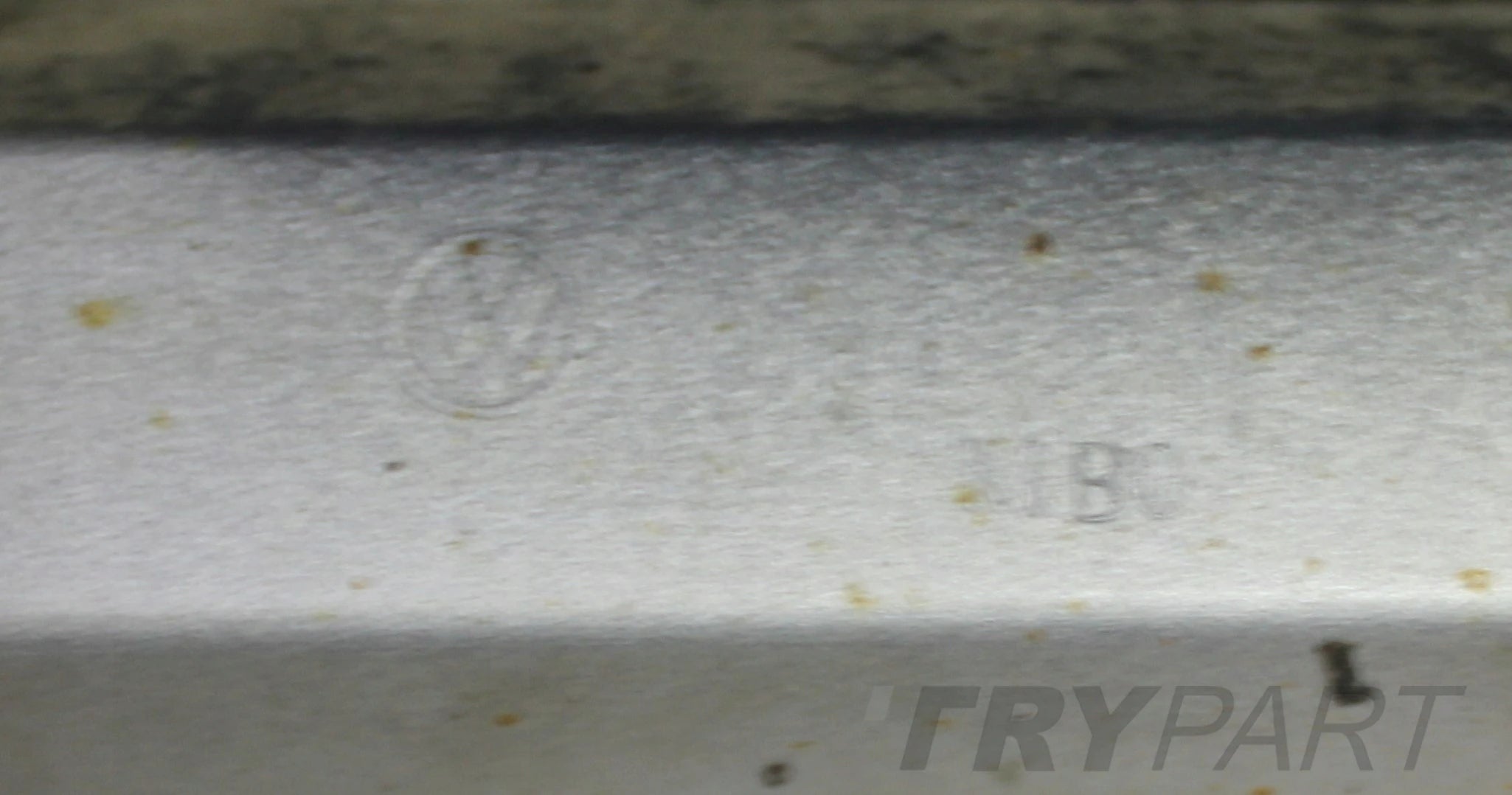 VW PASSAT B7 3AA RIGHT SILL STRIP ORG