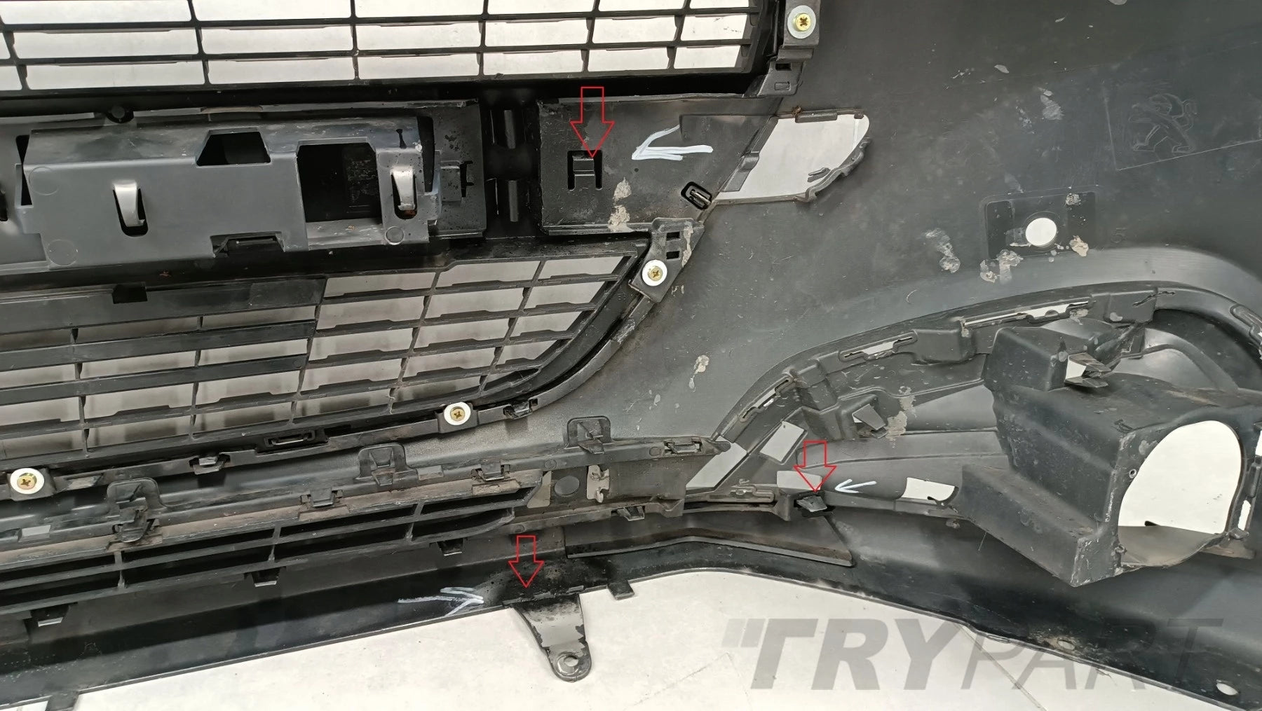 Peugeot 208 Facelift Front Bumper 2015-2019