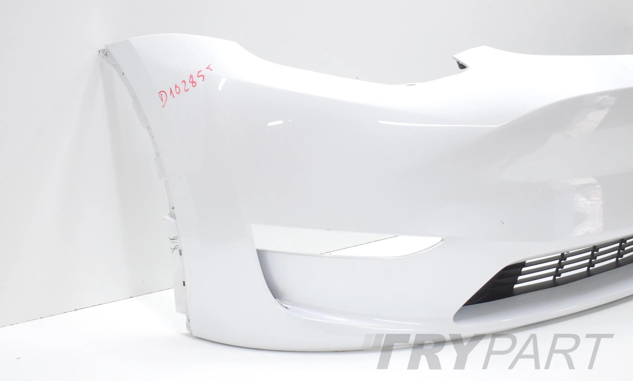 TESLA MODEL Y FRONT BUMPER ORG + GRILLE