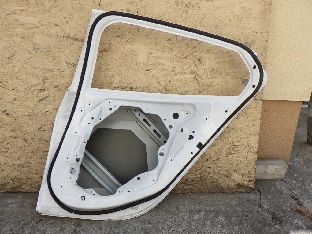BMW 1 Series F40 2019- Right Rear Door