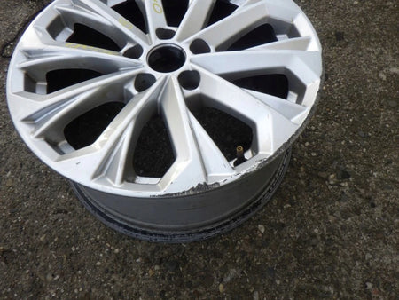 AUDI 8W0601025L 7.5J x 17 5x112 ET 38 aluminum alloy wheel