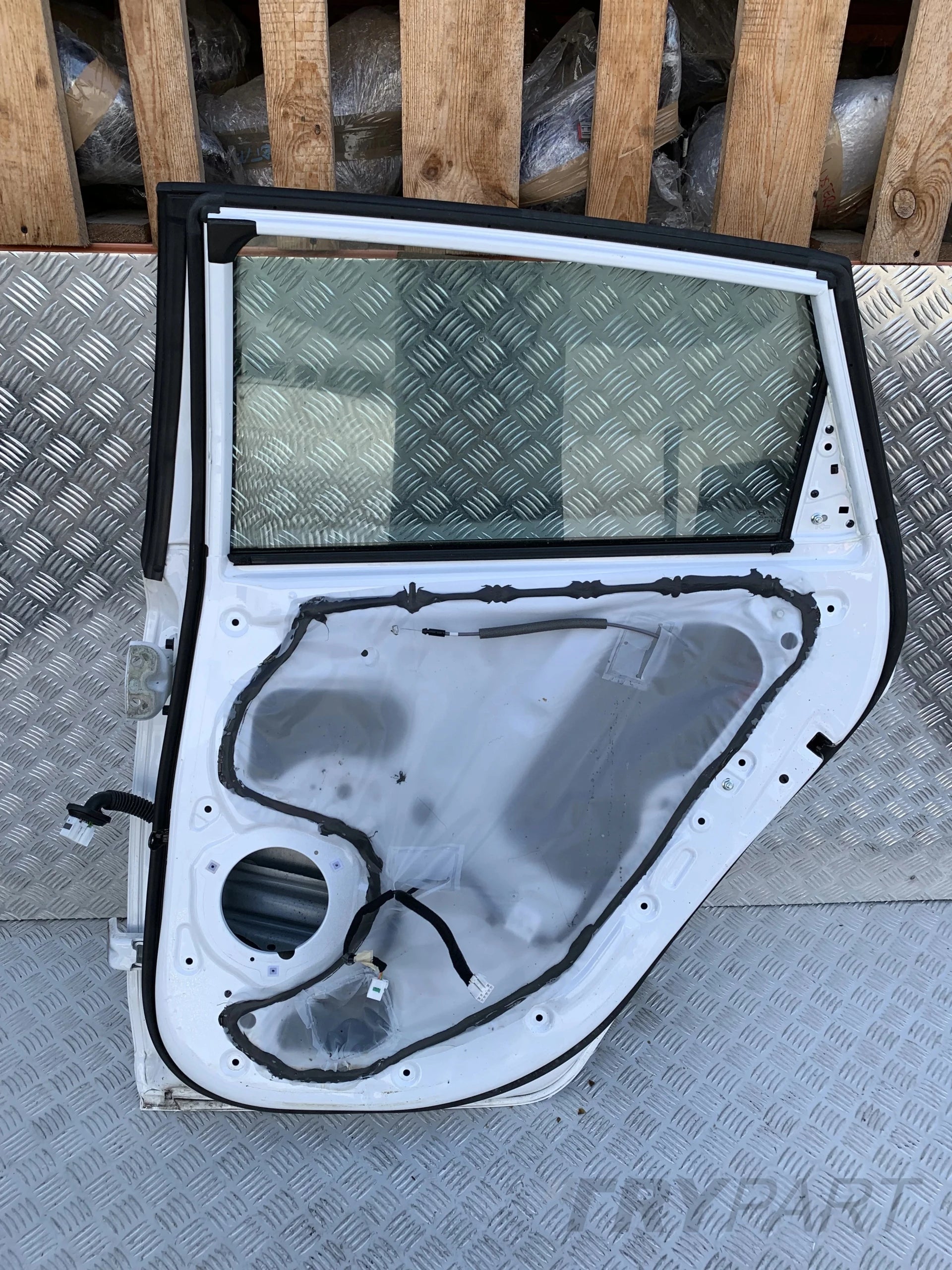 REAR RIGHT DOOR (PSW) HYUNDAI I20 III 20-
