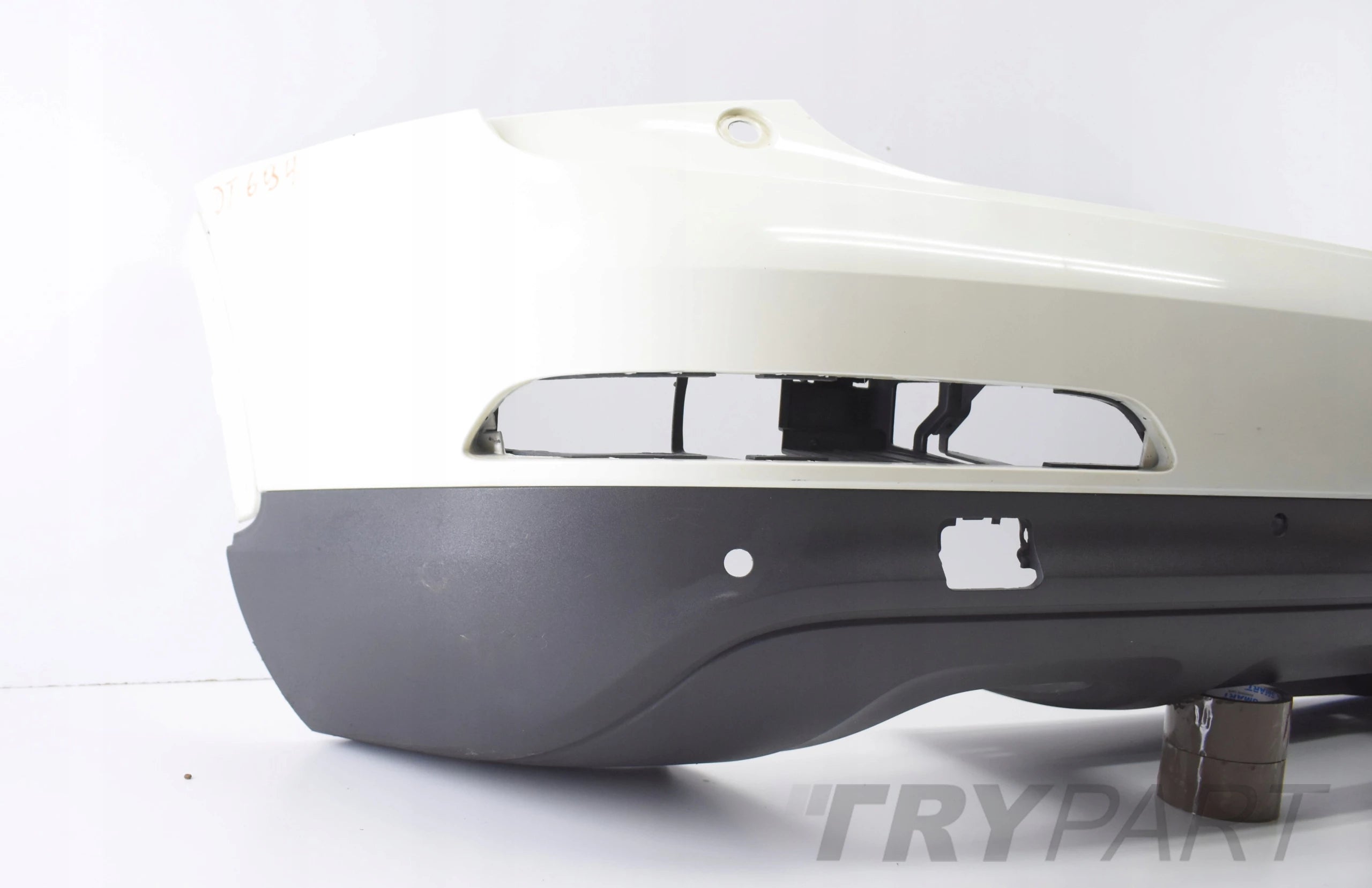 AUDI Q3 8U0 REAR BUMPER EXCELLENT CONDITION ORG