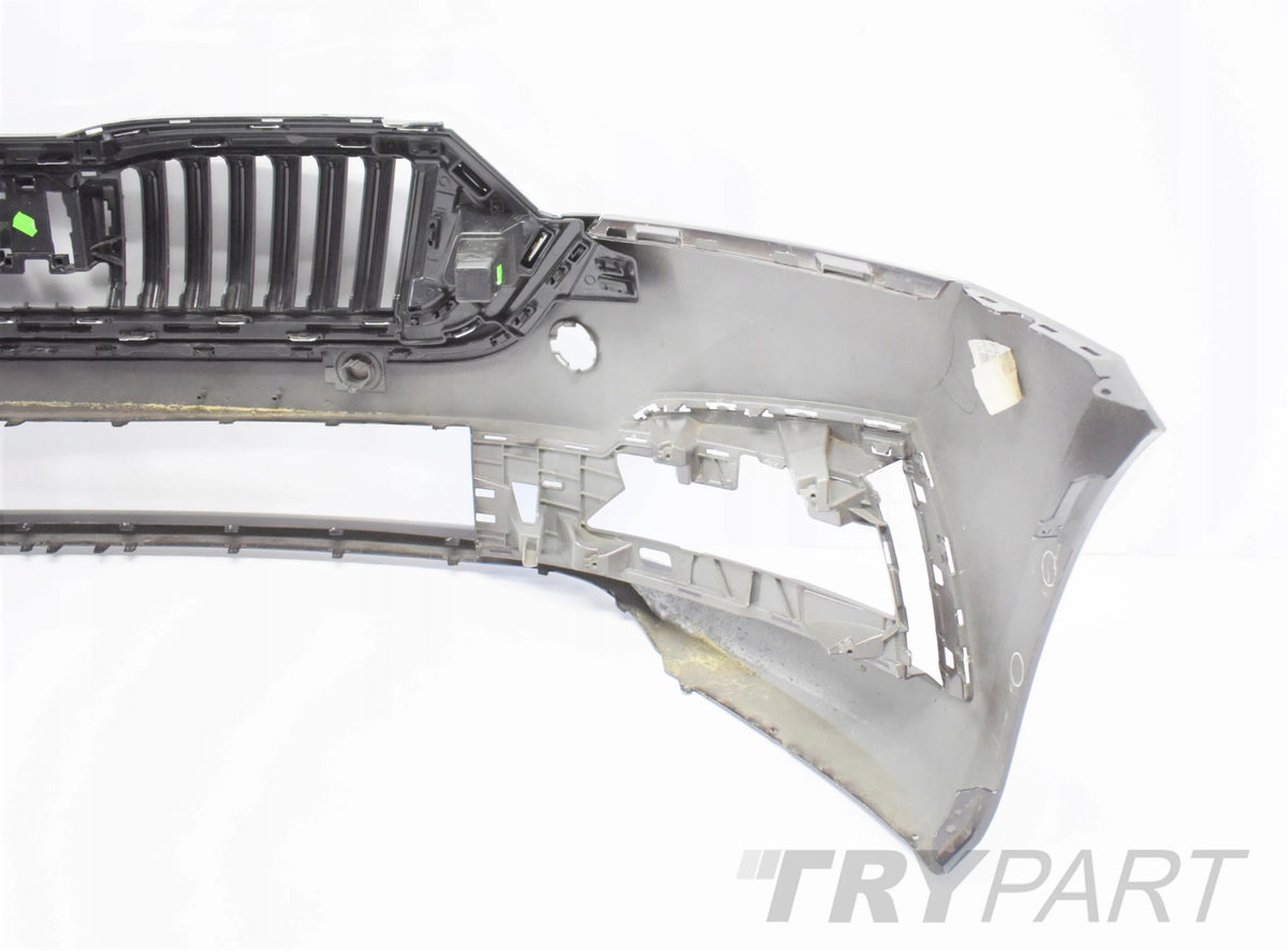 SKODA OCTAVIA IV 5E3 FRONT BUMPER + GRILLE