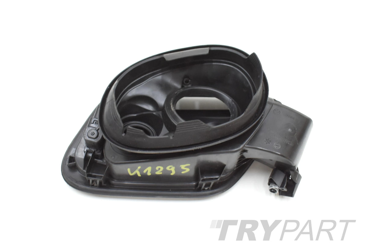 BMW 1 F40 Fuel Filler Flap Socket ORG
