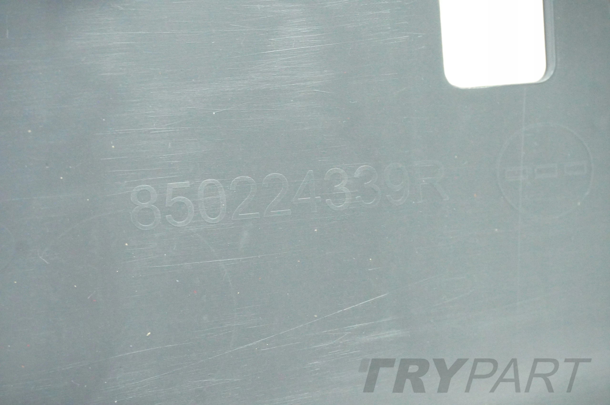 RENAULT CLIO V 5 19- BRAND NEW REAR BUMPER 6 PDC ORIGINAL