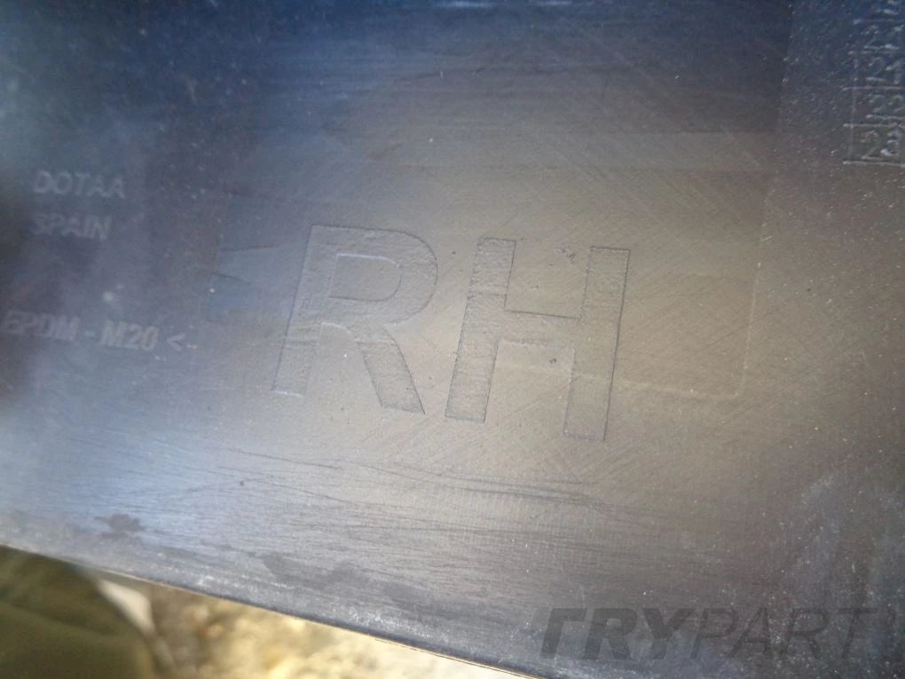 FORD S-MAX MK2 15- Left Sill Moulding