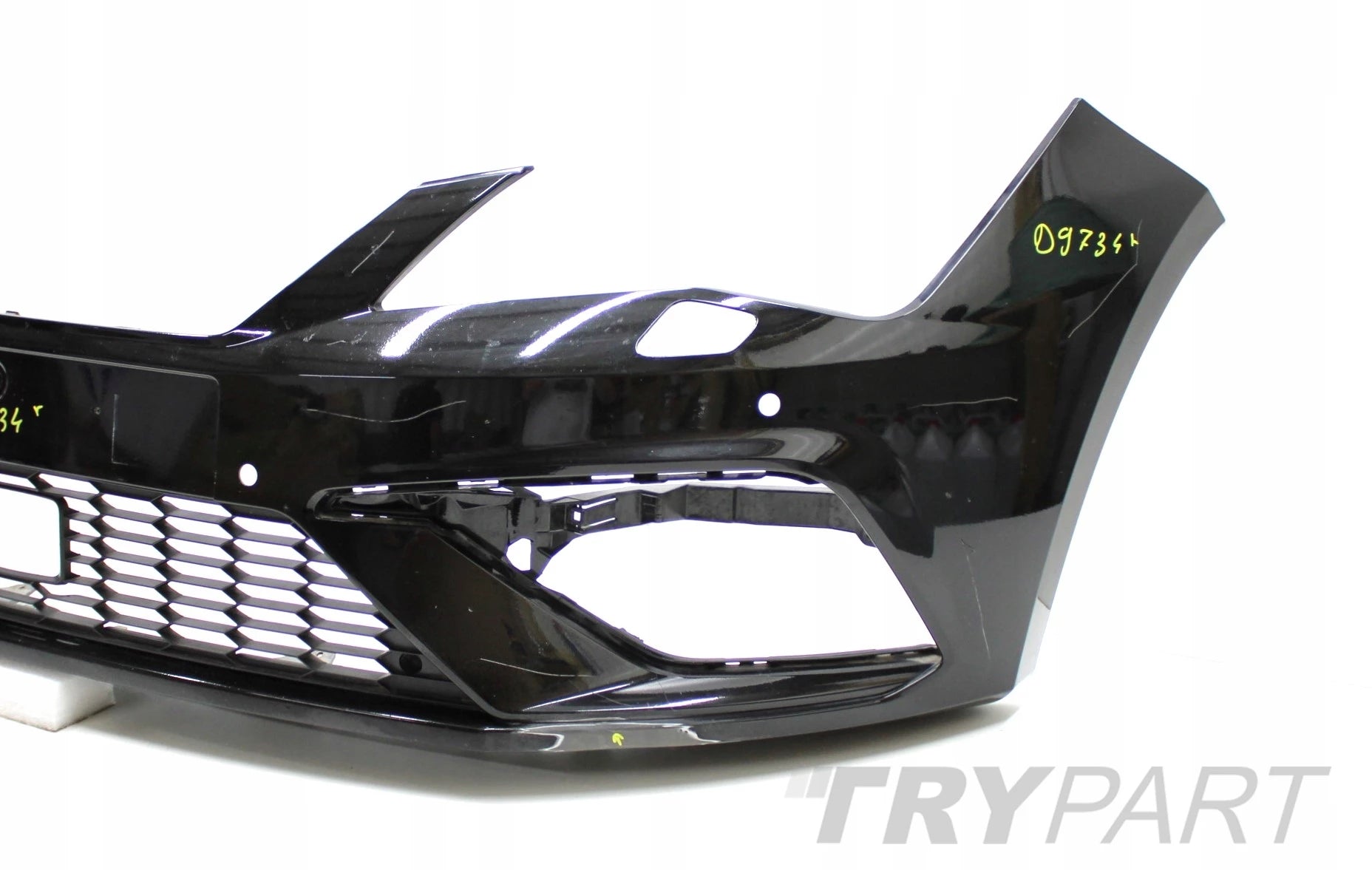 SEAT LEON III FR LIFT 5F FRONT BUMPER ORG + GRILLE