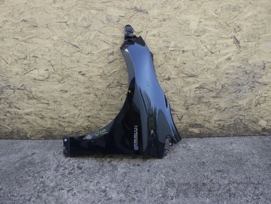 TOYOTA COROLLA E21 SEDAN 2018- front fender left