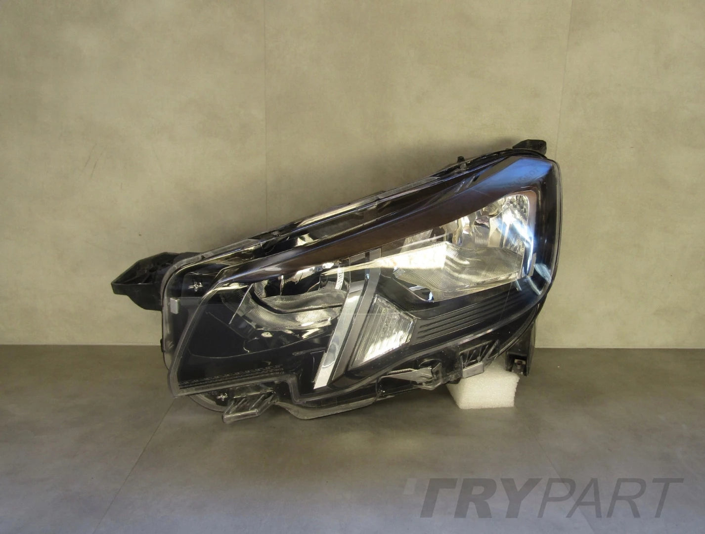 Front Lamp Peugeot Partner 4 IV Rifter STANDARD 18-23 LH 9816826980