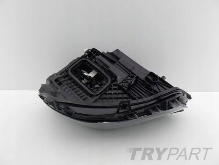 MERCEDES CLA 118 W118 LIFT FULL LED PERFORMANCE 23- left front lamp