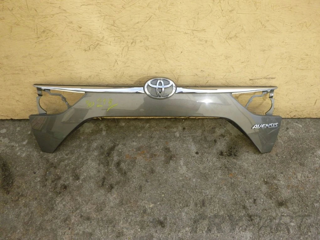 TOYOTA AVENSIS III T27 LIFT T29 tailgate trim