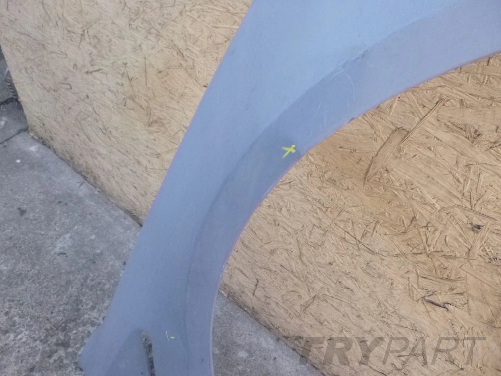 BMW M5 F90 Right Front Fender