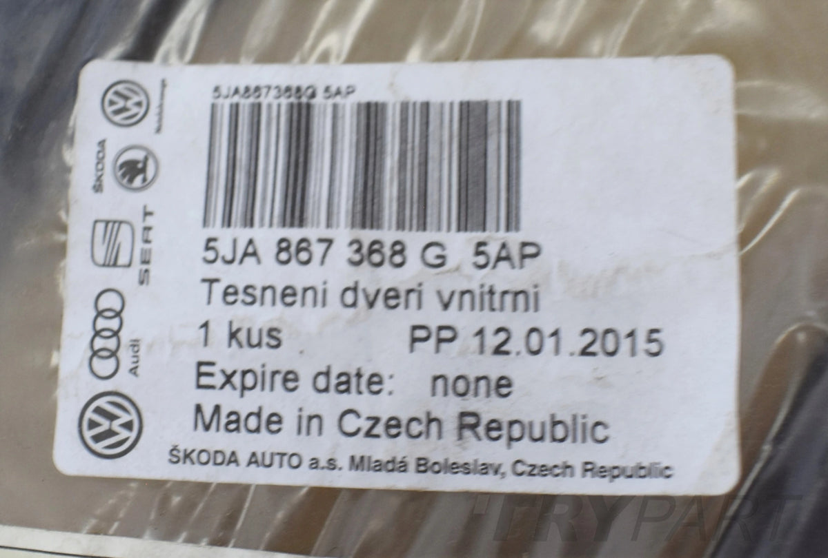 SKODA RAPID TOLEDO 5JA DOOR SEAL RIGHT REAR