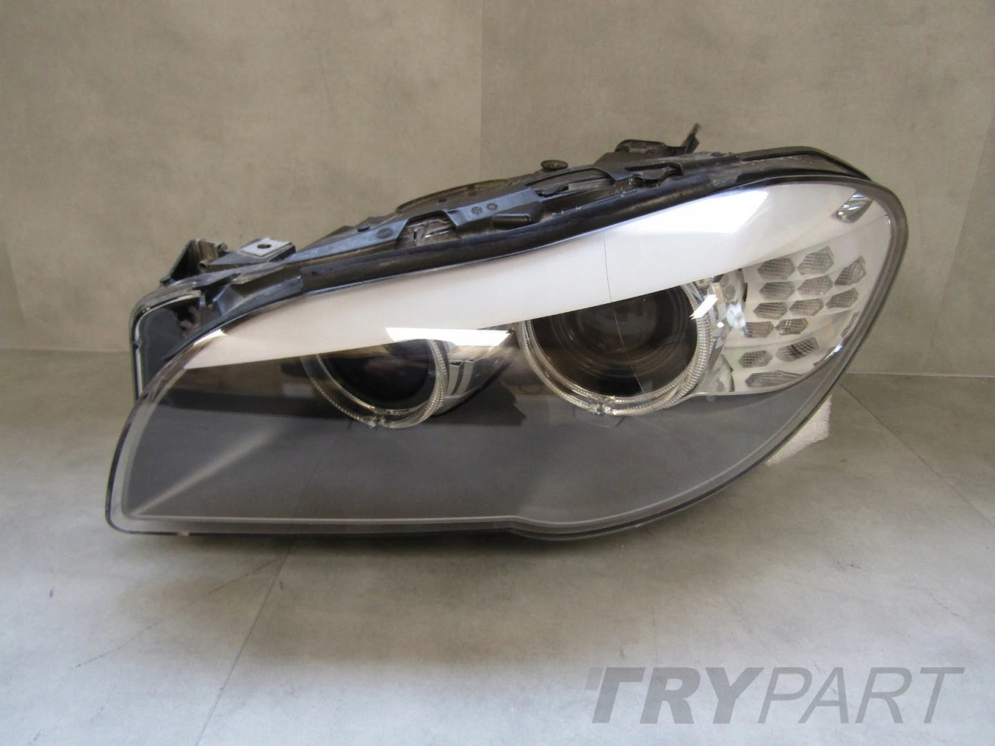 Front Headlight BMW 5 Series F10 F11 XENON NON-SWIVEL 10-13 LH